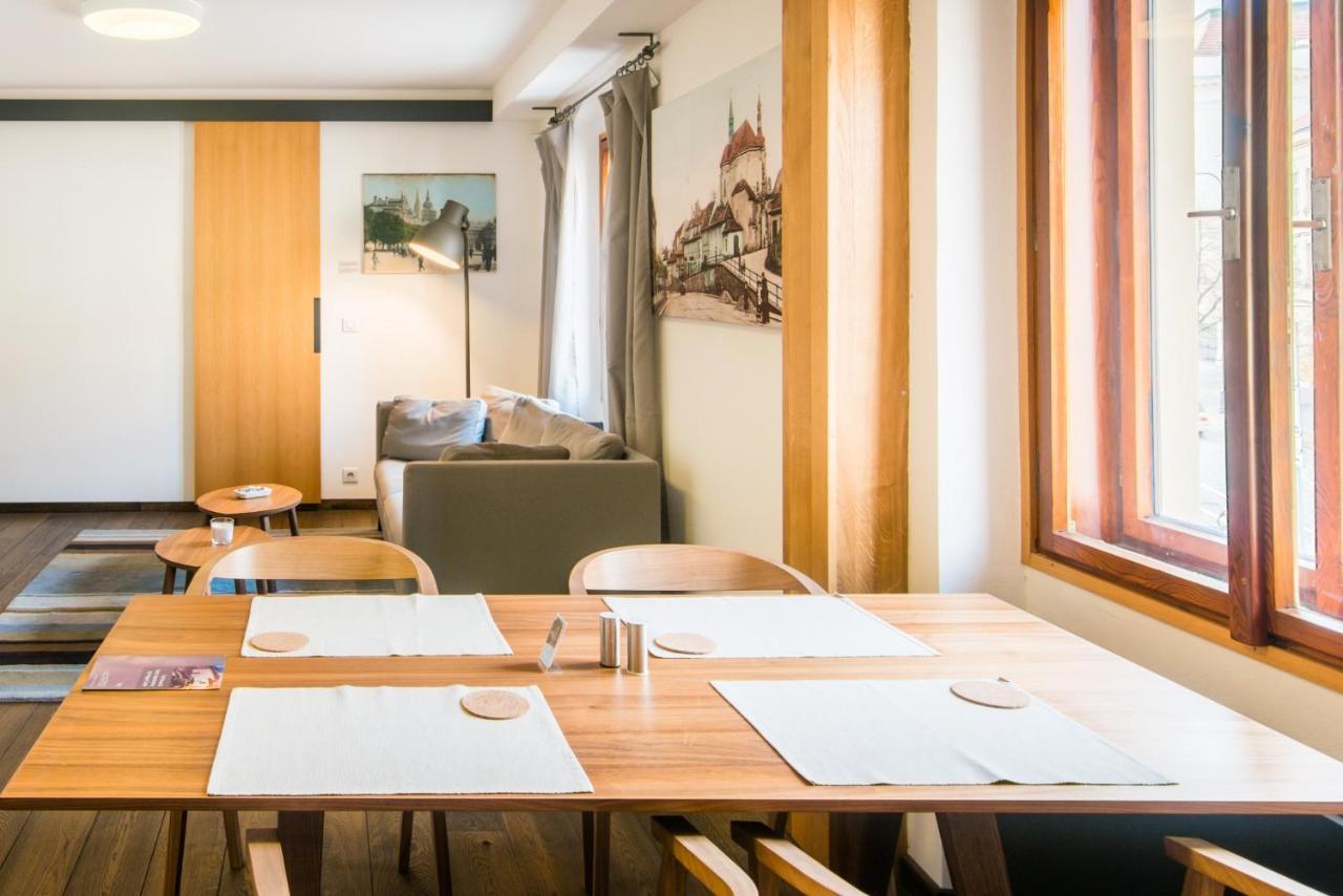 Semesterbostad Modern In A Picturesque 15th-century Building